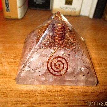 The Underground - My Little Rose Quartz Crystal Pyramid - Tobacco Shops Near Me - San Francisco, California