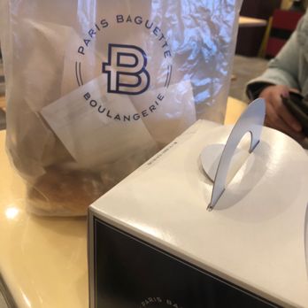 Paris Baguette - Got our desserts yum - Bakeries Near Me - Edison, New Jersey