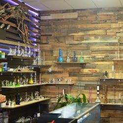 Roots Smoke & Vapor Shop - Great selection of glass pieces, rolling papers and other novelties.