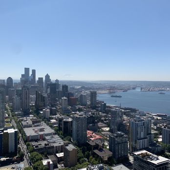 Space Needle - Landmarks & Historical Buildings Near Me - Seattle, Washington