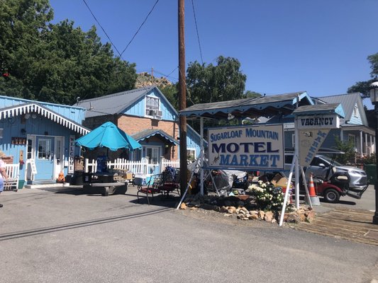 Sugarloaf Mountain Motel by null