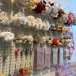 Koala Crafts Art Studio - Keychains