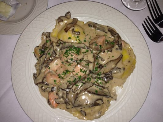 Amelia's Italian Cuisine by null