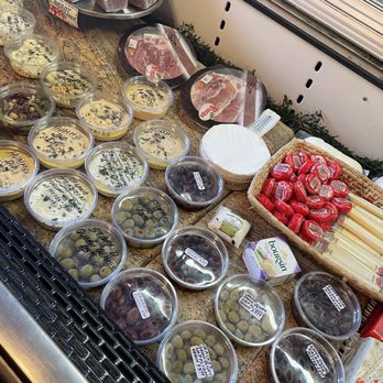 Sausalito Gourmet Delicatessen - Delis Near Me - Sausalito, California Sausalito Gourmet Delicatessen - Delis Near Me - Sausalito, California
