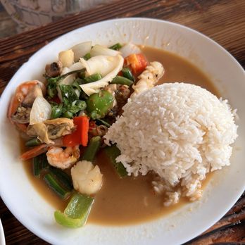 Thai Cuisine - Spicy seafood combo? - Thai Near Me - Austin, Texas