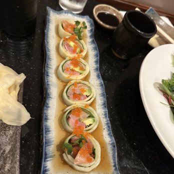 Mizutani Sushi Bar - Sunset Stripped Roll (I think) - a little lacking in flavor but tasted fresh! - Sushi Bars Near Me - San Francisco, California Mizutani Sushi Bar - Sunset Stripped Roll (I think) - a little lacking in flavor but tasted fresh! - Sushi Bars Near Me - San Francisco, California