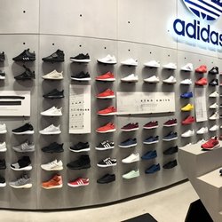 Shoe Palace