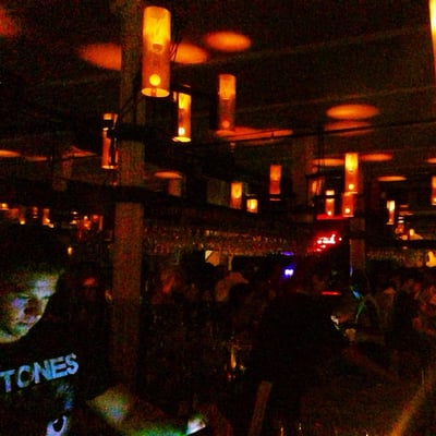 Philemon Bar by null