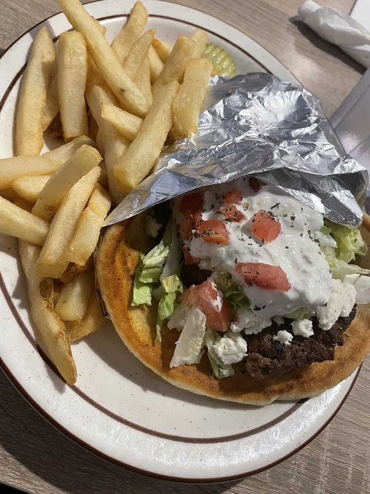 Updated August 2024 37 Photos & 54 Reviews 202 Market St, Cramerton, North