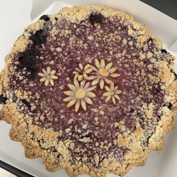 Bake Your Day SB - Triberry pie - Bakeries Near Me - Goleta, California
