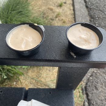 Sno Cap Ice Cream - Fry Sauce - Ice Cream & Frozen Yogurt Near Me - Sisters, Oregon