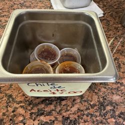 Taqueria Los Arcos - Chile de Aceite hot chili oil. Must try!!
