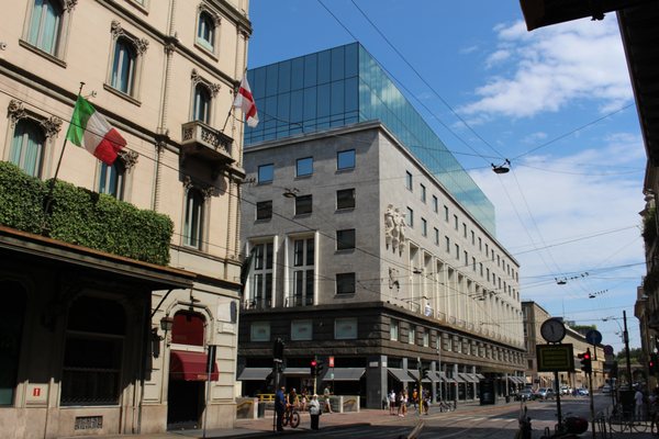 Armani Hotel by null