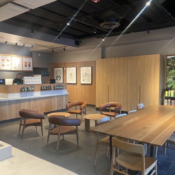 Starbucks - Lobby - Coffee & Tea Near Me - Winter Park, Florida