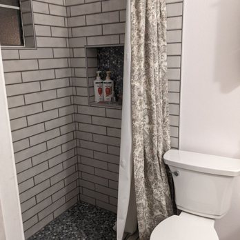 Floor & Decor - Subway tiled bathroom - Home Decor Near Me - San Diego, California Floor & Decor - Subway tiled bathroom - Home Decor Near Me - San Diego, California