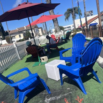 Yogurt On The Rocks - blue chairs and umbrellas - Ice Cream & Frozen Yogurt Near Me - San Diego, California