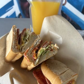 El Sandwichon - Sandwiches Near Me - Clermont, Florida