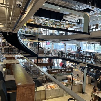 Julia & Henry's - Food Court Near Me - Miami, Florida