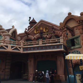 Mickey's Toontown - Amusement Parks Near Me - Anaheim, California