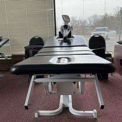 Frain Chiropractic - Traction device useful in stretching the spine to allow blood flow and healing