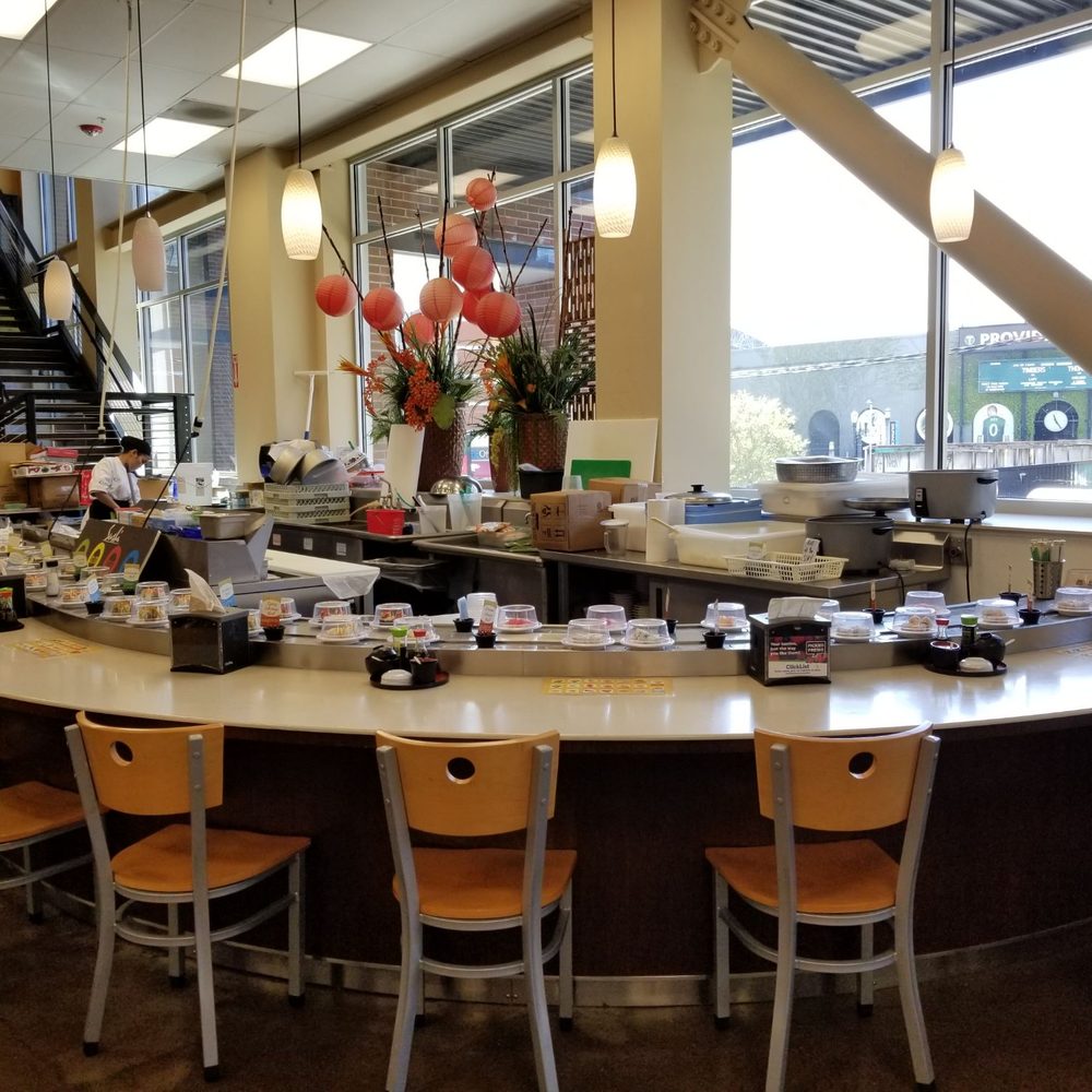 Fred Meyer - A sushi bar! What? - Grocery Near Me - Portland, Oregon