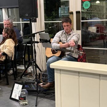 Pizza Byronz - Live music on Sunday nights. - Pizza Near Me - Baton Rouge, Louisiana Pizza Byronz - Live music on Sunday nights. - Pizza Near Me - Baton Rouge, Louisiana
