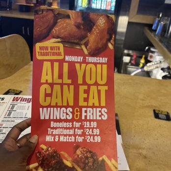 Buffalo Wild Wings - Sports Bars Near Me - Brooklyn, New York