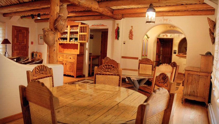 EAGLE RIVER INN Updated July 2024 14 Photos 145 N Main St