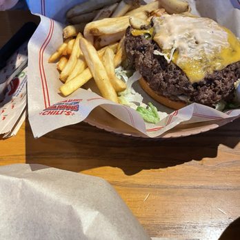 Chili's - Big Smasher Burger - American Near Me - Concord, California Chili's - Big Smasher Burger - American Near Me - Concord, California