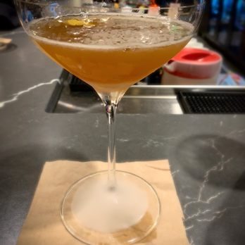Nordstrom Grill - Bohemian Sidecar delicious - New American Near Me - Bellevue, Washington