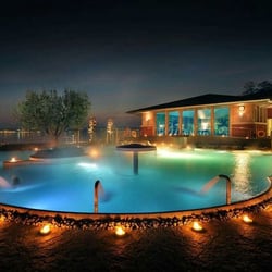 Acquaria - Centro benessere termale - Http://www.ecodibergamo.it/stories/Viaggi%26Turismo/106547_capodanno_sensorynight_alle_terme_di_sirmione/&amp;usg=__yE3rVT9iZQw