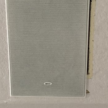 1 Stop Av - Gap due to mis-sizing speakers in the bathroom. - TV Mounting Near Me 1 Stop Av - Gap due to mis-sizing speakers in the bathroom. - TV Mounting Near Me