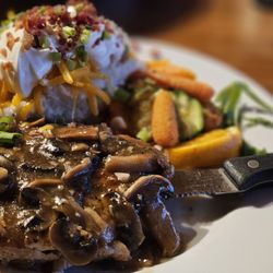 The Outpost Steakhouse - Chicken marsala