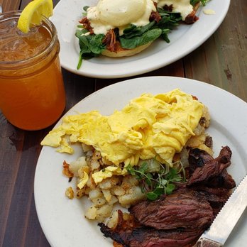 Nook - Honey Chipotle Carnitas Benedict & Steak and Eggs - New American Near Me - Tucson, Arizona