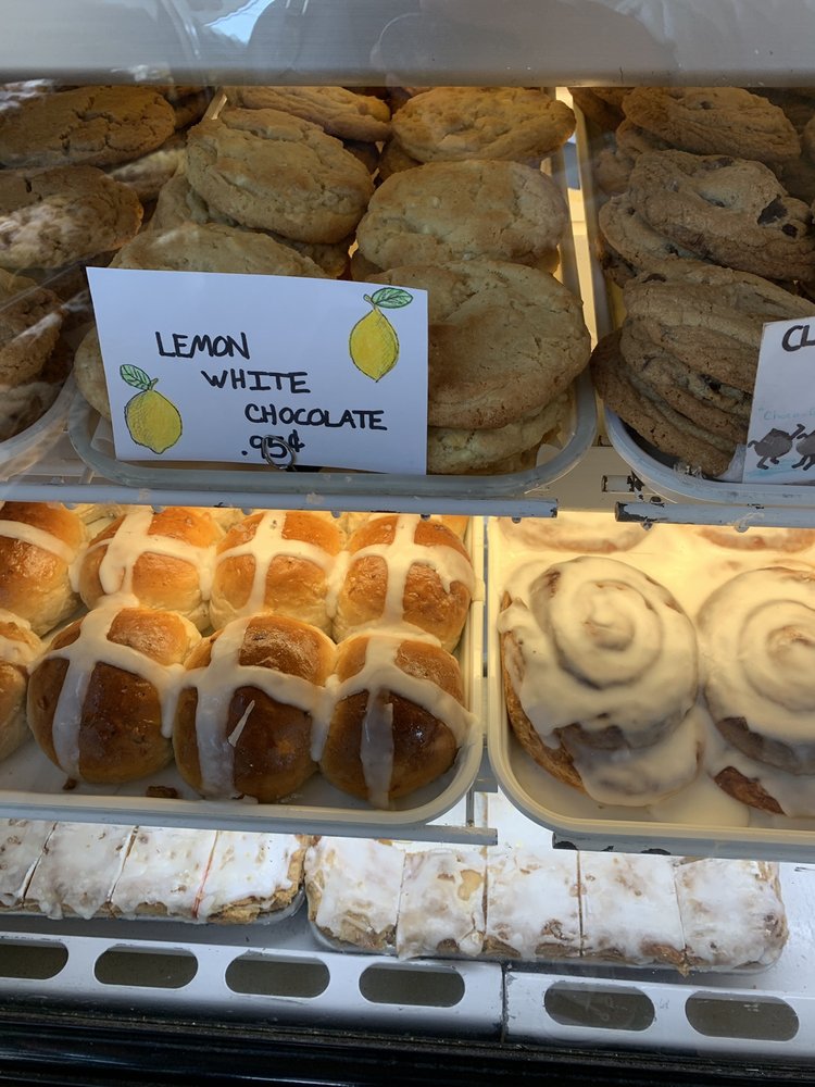 MILANO BAKERY 132 Photos & 117 Reviews 3500 Russell St, Detroit, MI