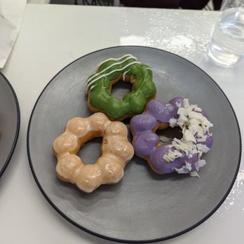 2d Restaurant - Donuts Near Me - Chicago, Illinois 2d Restaurant - Donuts Near Me - Chicago, Illinois