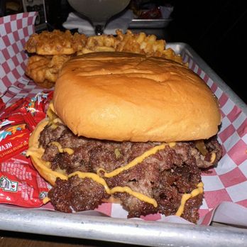 Creepy's - Smashburger! :) - Bars Near Me - Portland, Oregon
