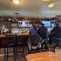 Laycoff's Tavern - Bar