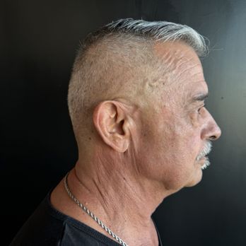 Dapper Don Broadway - Right side - Men's Hair Salons Near Me - Costa Mesa, California