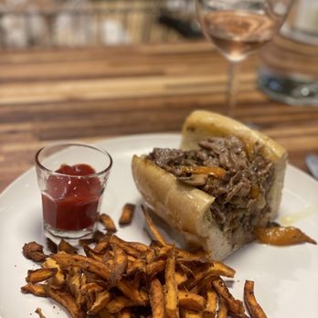 Nourish ETX - Wine Tasting Classes Near Me - Tyler, Texas
