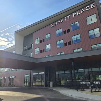 Hyatt Place Post Falls Coeur d'Alene - Entrance - Hotels Near Me - Post Falls, Idaho Hyatt Place Post Falls Coeur d'Alene - Entrance - Hotels Near Me - Post Falls, Idaho