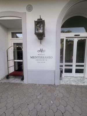 Hotel Mediterraneo Sorrento by null