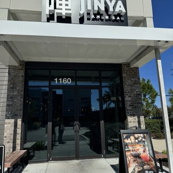 JINYA Ramen Bar - Thornton Park - Ramen Near Me - Orlando, Florida