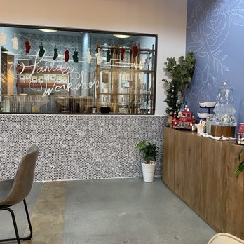 Blue Mountain Coffee Roasters - Interior - Coffee & Tea Near Me - Cumming, Georgia