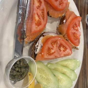 Nate'n Al's - Bagel'n'Lox - Delis Near Me - Beverly Hills, California Nate'n Al's - Bagel'n'Lox - Delis Near Me - Beverly Hills, California