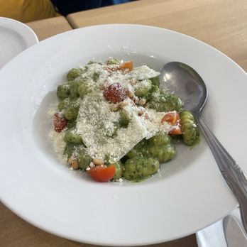 Ugo Trattoria - Gnocchi in Pesto - Italian Near Me - Santa Monica, California Ugo Trattoria - Gnocchi in Pesto - Italian Near Me - Santa Monica, California