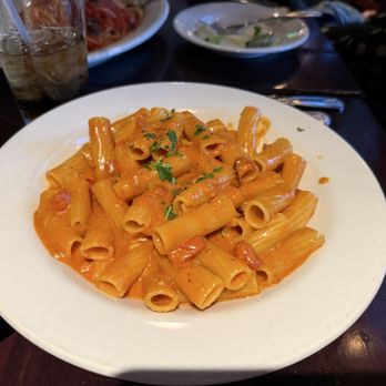 A'Roma Ristorante - Rigatoni Alla Vodka - Italian Near Me - La Palma, California