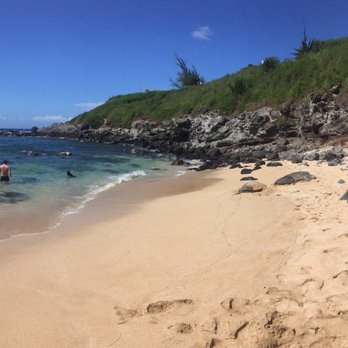 Hookipa Beach Park - Parks Near Me - Paia, Hawaii