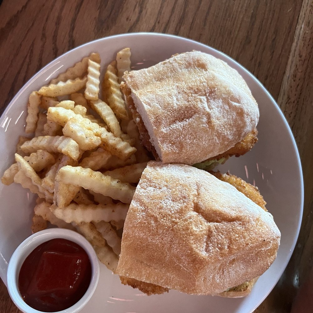 AM/FM - Mozzarella LT sammie - Lounges Near Me - Dallas, Texas