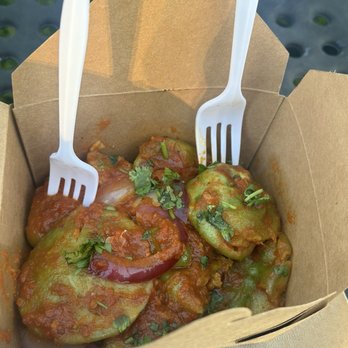 MOMOlicious - Vegan - Food Trucks Near Me - El Cerrito, California MOMOlicious - Vegan - Food Trucks Near Me - El Cerrito, California